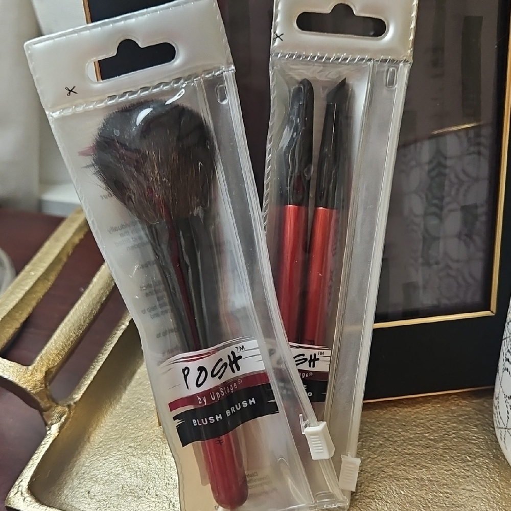 Posh Red and Black Makeup Brush Trio